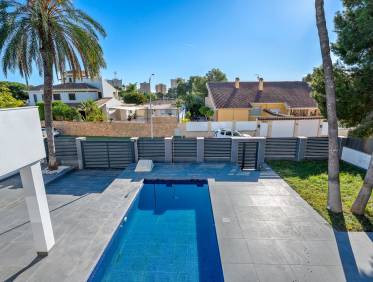 Bestaand - Villa - Campoamor