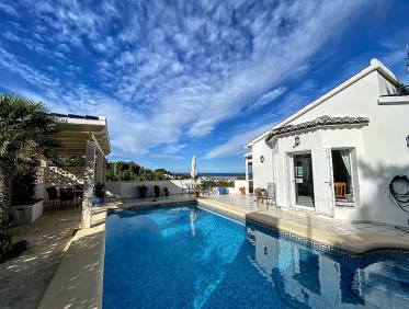 Bestaand - Villa - Denia