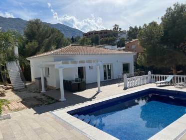 Bestaand - Villa - Denia