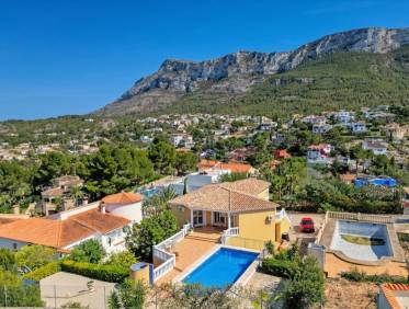 Bestaand - Villa - Denia