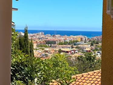 Bestaand - Villa - Denia