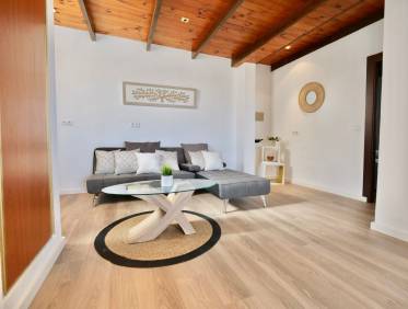 Bestaand - Villa - Denia