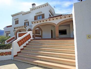 Bestaand - Villa - Denia