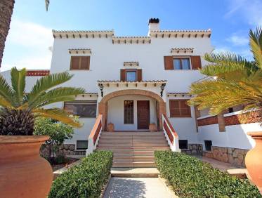 Bestaand - Villa - Denia