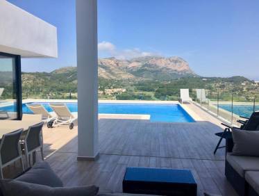Bestaand - Villa - Denia