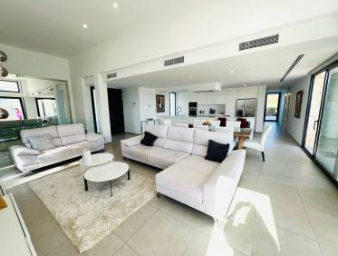 Bestaand - Villa - Denia