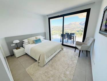 Bestaand - Villa - Denia