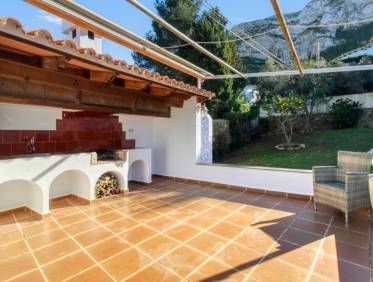 Bestaand - Villa - Denia
