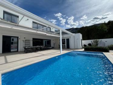 Bestaand - Villa - Denia