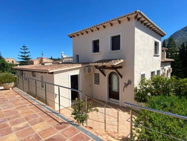 Bestaand - Villa - Denia