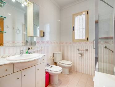 Bestaand - Villa - Denia