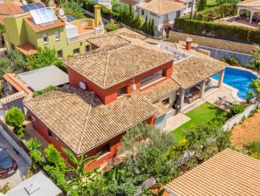 Bestaand - Villa - Denia
