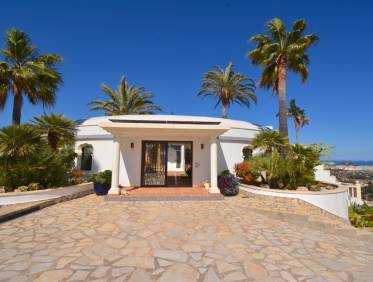 Bestaand - Villa - Denia