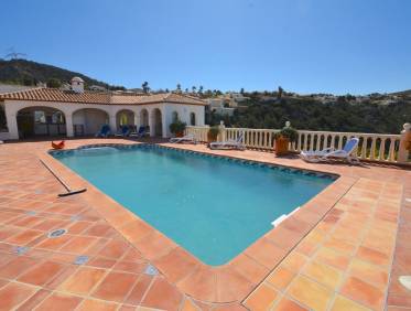 Bestaand - Villa - Denia