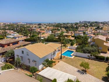 Bestaand - Villa - Denia