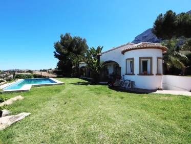 Bestaand - Villa - Denia