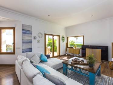 Bestaand - Villa - Denia