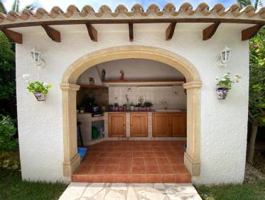 Bestaand - Villa - Denia