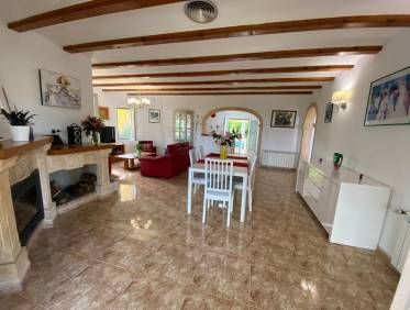 Bestaand - Villa - Denia