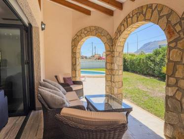 Bestaand - Villa - Denia