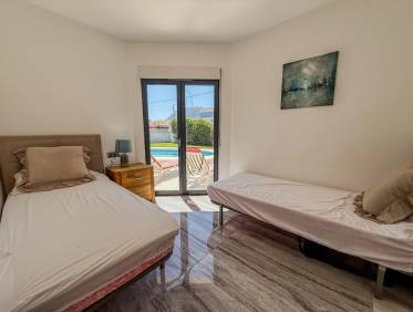 Bestaand - Villa - Denia