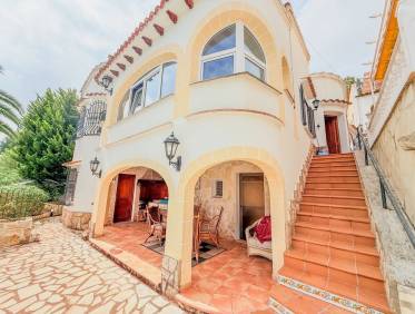 Bestaand - Villa - Denia