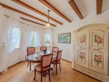 Bestaand - Villa - Denia