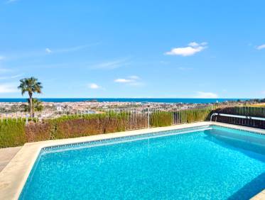 Bestaand - Villa - Denia
