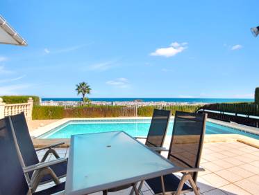 Bestaand - Villa - Denia