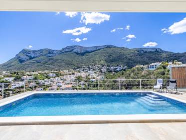Bestaand - Villa - Denia