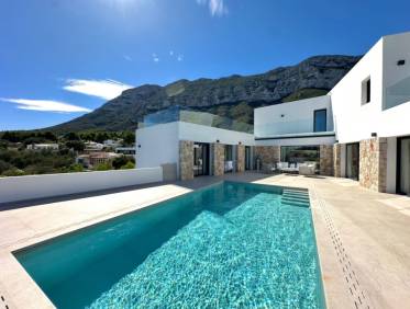 Bestaand - Villa - Denia