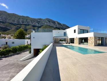 Bestaand - Villa - Denia