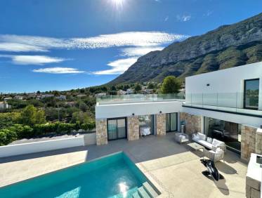 Bestaand - Villa - Denia