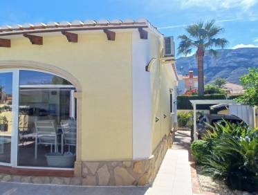 Bestaand - Villa - Denia
