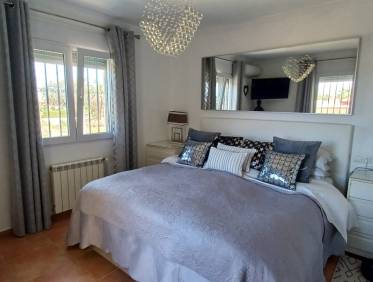 Bestaand - Villa - Denia