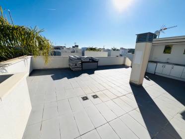 Bestaand - Villa - Denia