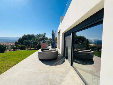 Bestaand - Villa - Denia