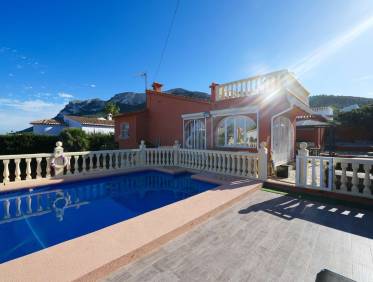 Bestaand - Villa - Denia