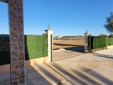 Bestaand - Villa - Hondón de las Nieves - Hondón de las Nieves / el Fondó de les Neus