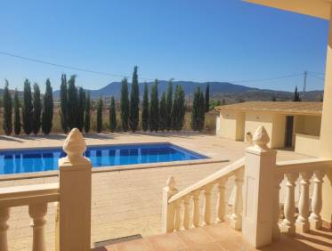 Bestaand - Villa - Hondón de las Nieves - Hondón de las Nieves / el Fondó de les Neus
