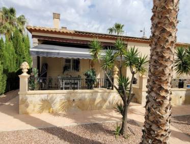 Bestaand - Villa - Hondón de las Nieves - Hondón de las Nieves / el Fondó de les Neus