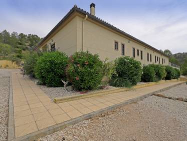 Bestaand - Villa - Hondón de las Nieves - Hondón de las Nieves / el Fondó de les Neus