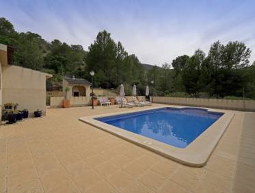 Bestaand - Villa - Hondón de las Nieves - Hondón de las Nieves / el Fondó de les Neus