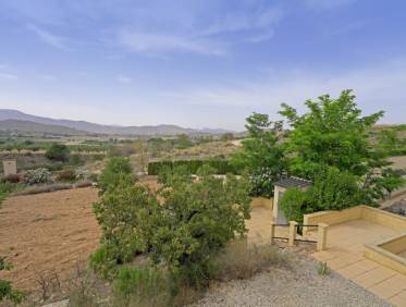 Bestaand - Villa - Hondón de las Nieves - Hondón de las Nieves / el Fondó de les Neus