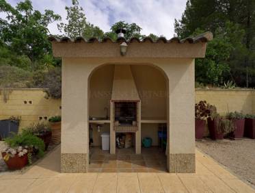 Bestaand - Villa - Hondón de las Nieves - Hondón de las Nieves / el Fondó de les Neus