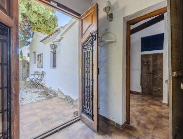 Bestaand - Villa - Jávea - Montgo