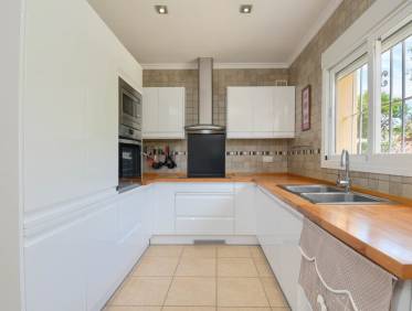 Bestaand - Villa - Jávea - Montgo