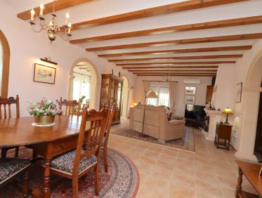 Bestaand - Villa - Jávea