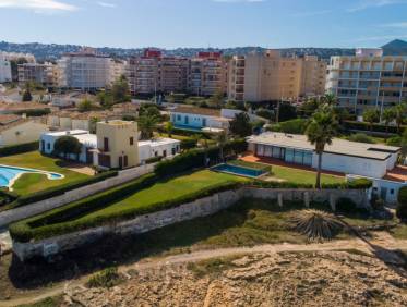 Bestaand - Villa - Jávea