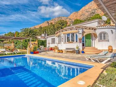 Bestaand - Villa - Jávea
